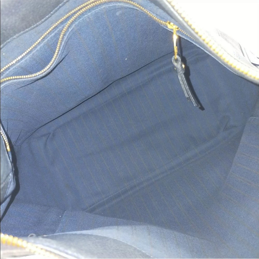 Louis Vuitton Audacieuse PM Navy Monogram Enpreinte - Picture 7 of 15
